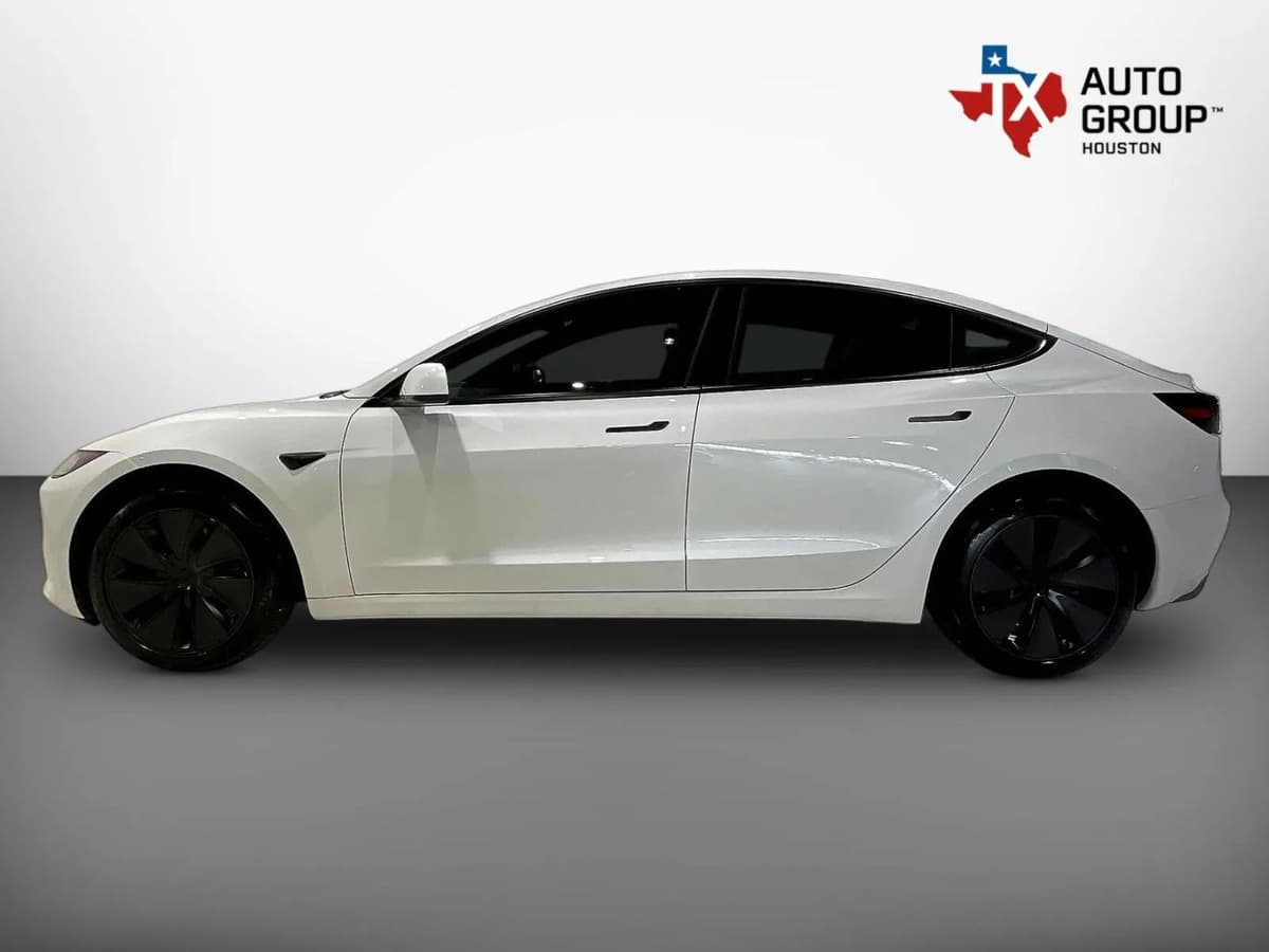 2025 Tesla Model 3 9