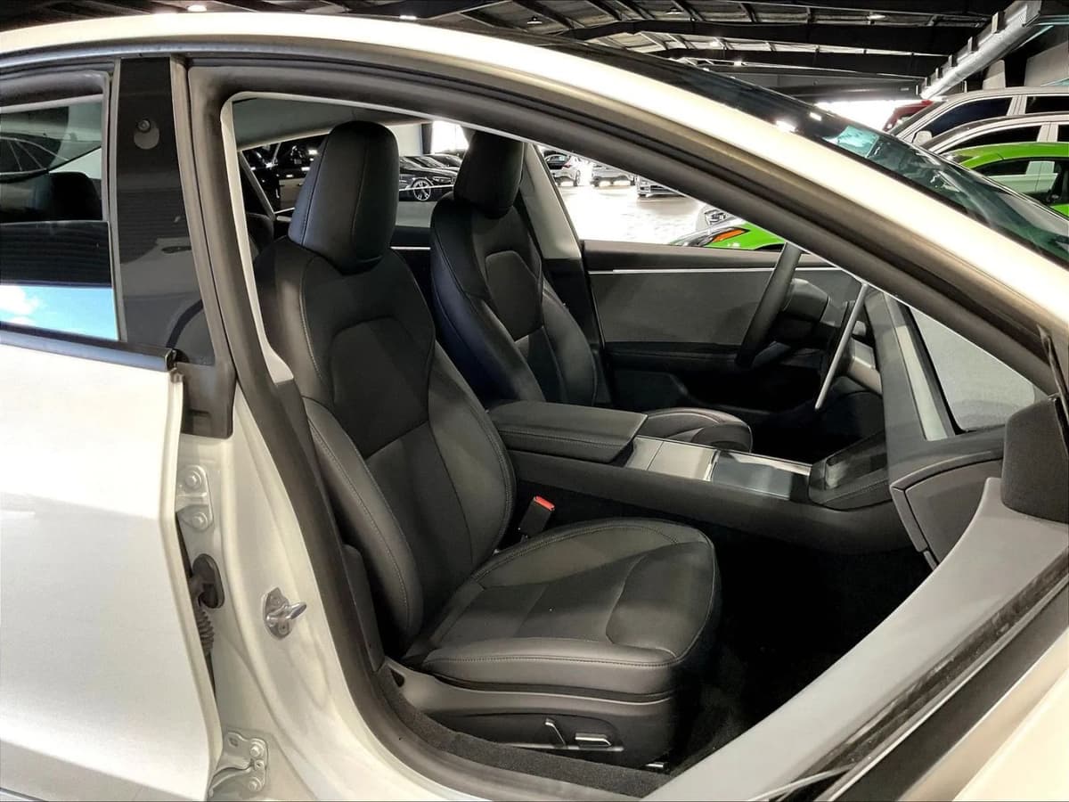 2025 Tesla Model 3 12