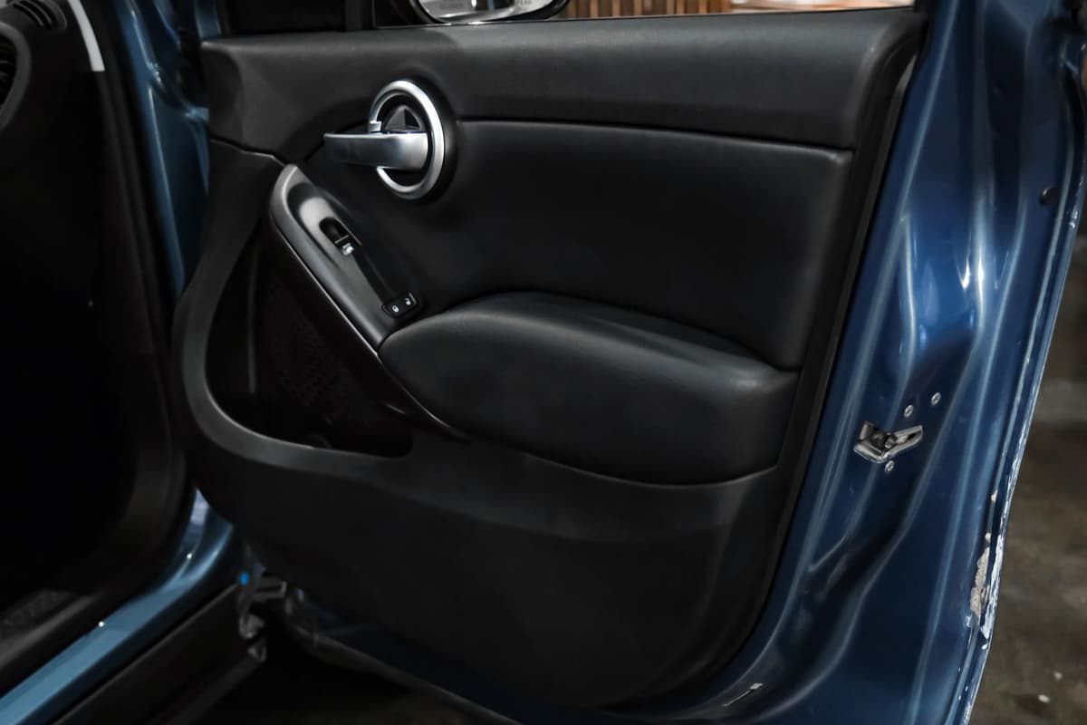 2018 FIAT 500X 38