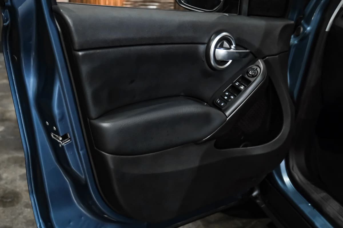 2018 FIAT 500X 36