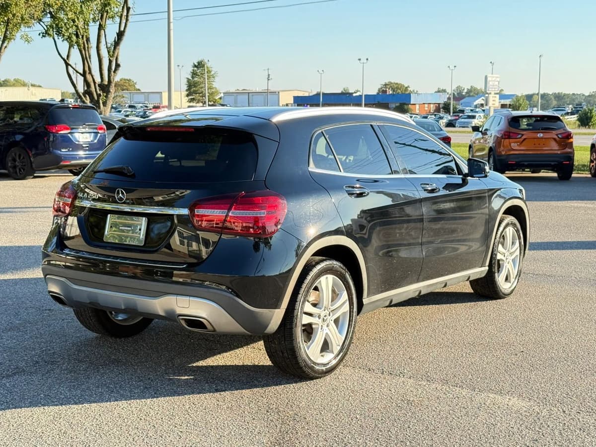 2019 Mercedes-Benz GLA-Class 7