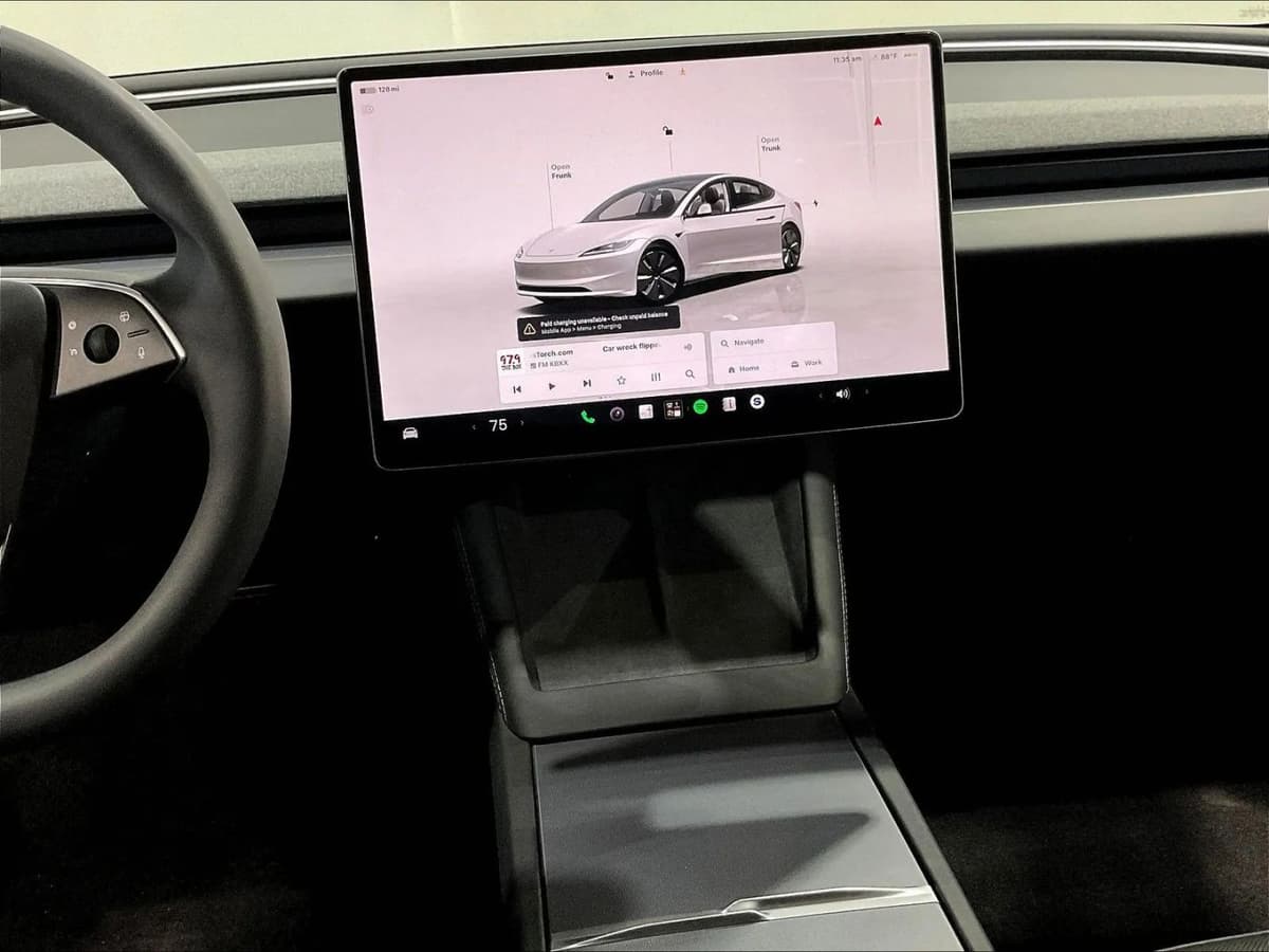 2025 Tesla Model 3 22