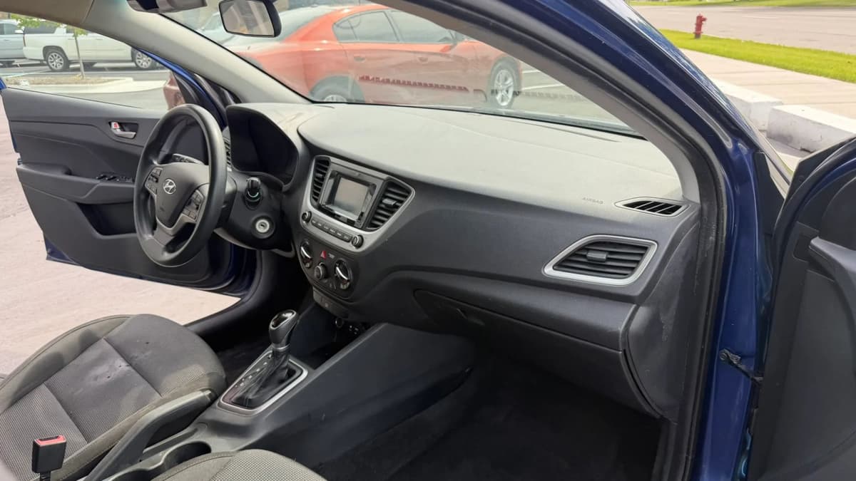 2021 Hyundai Accent 53