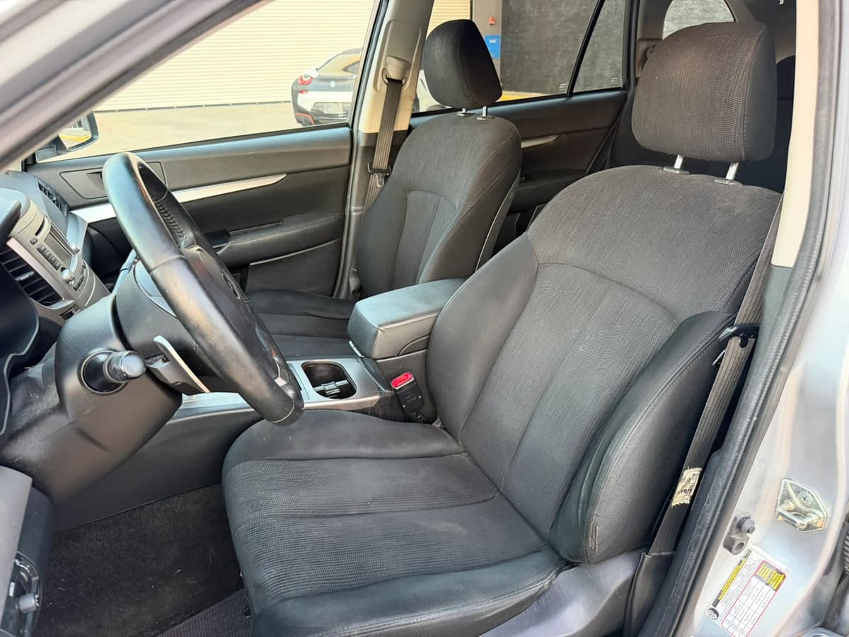 2014 Subaru Outback 68