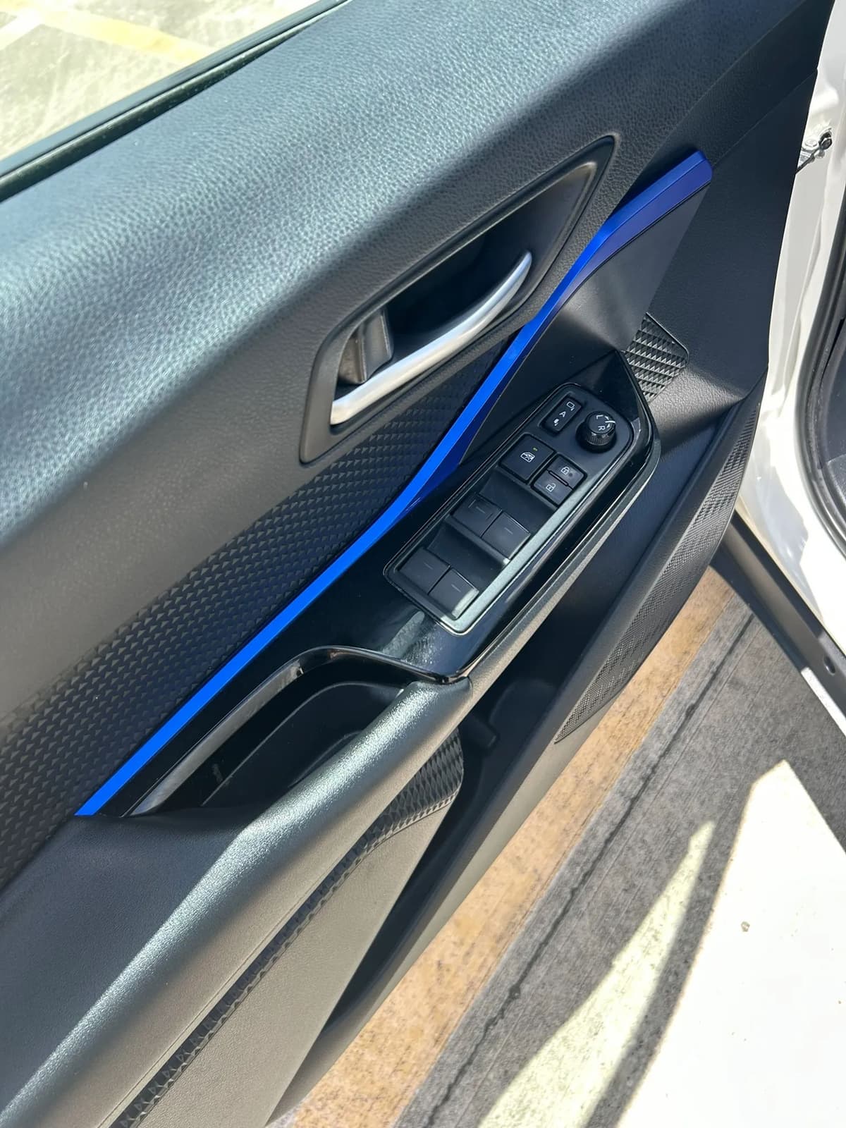 2021 Toyota C-HR 41