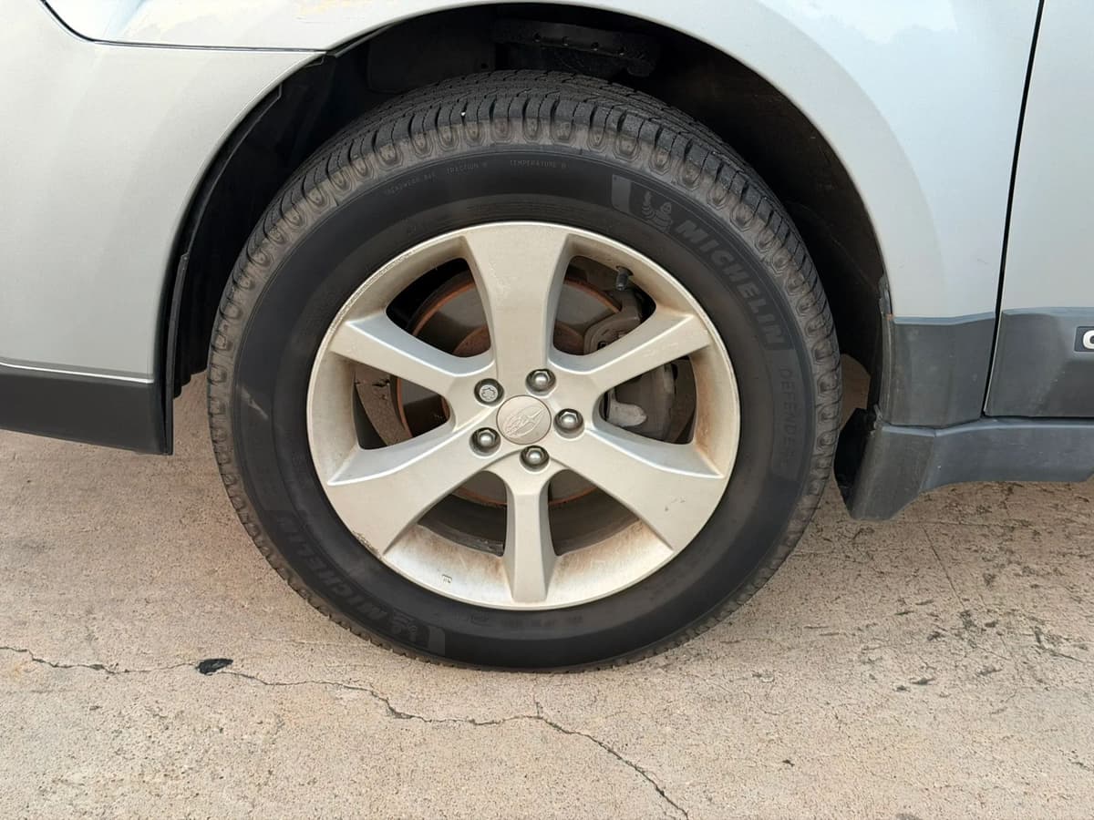 2014 Subaru Outback 104