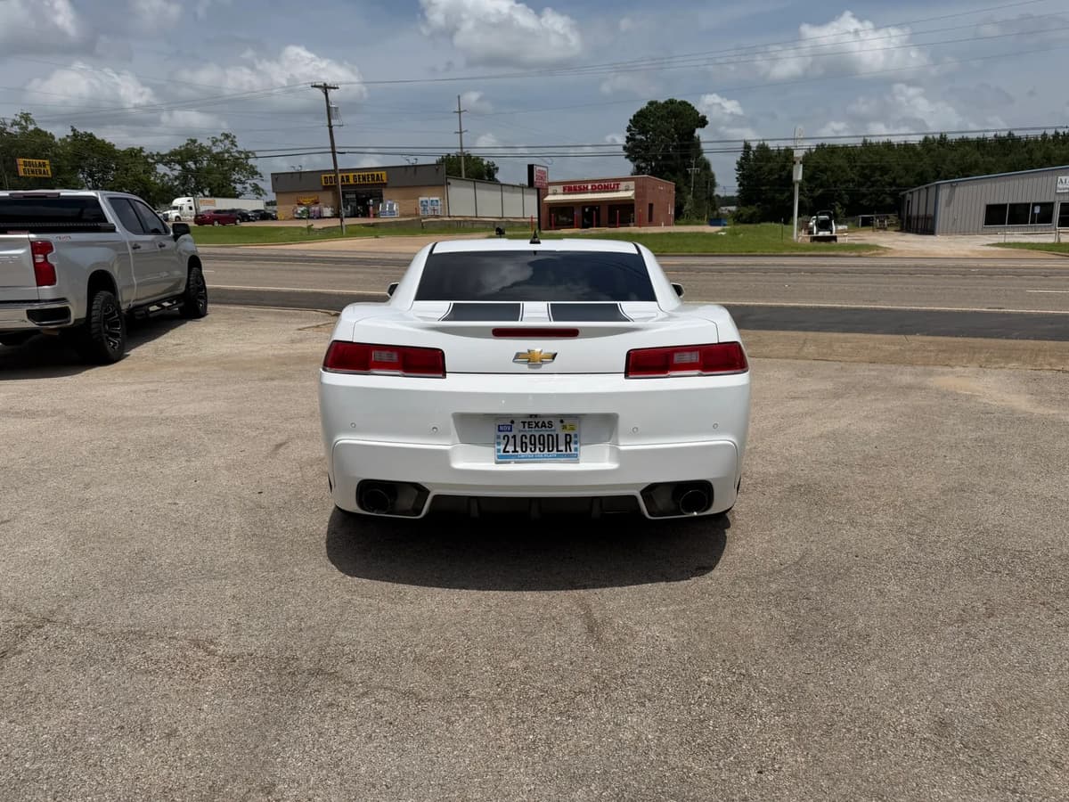 2015 Chevrolet Camaro 17