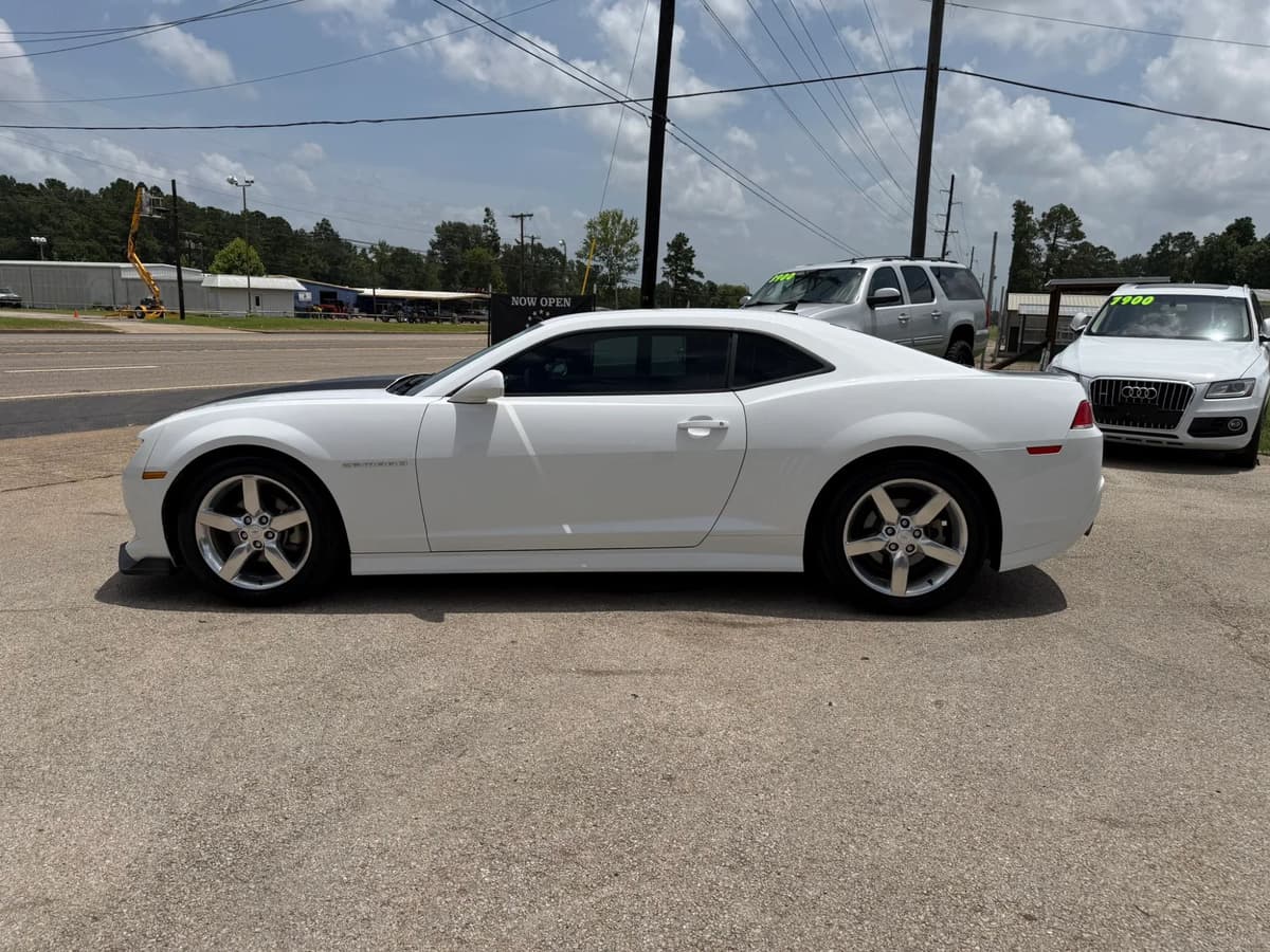 2015 Chevrolet Camaro 19