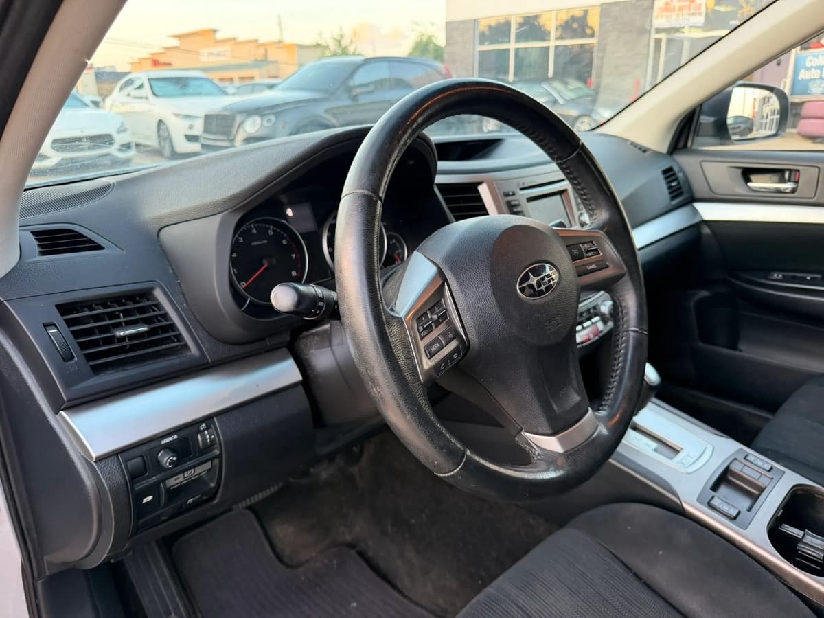 2014 Subaru Outback 67