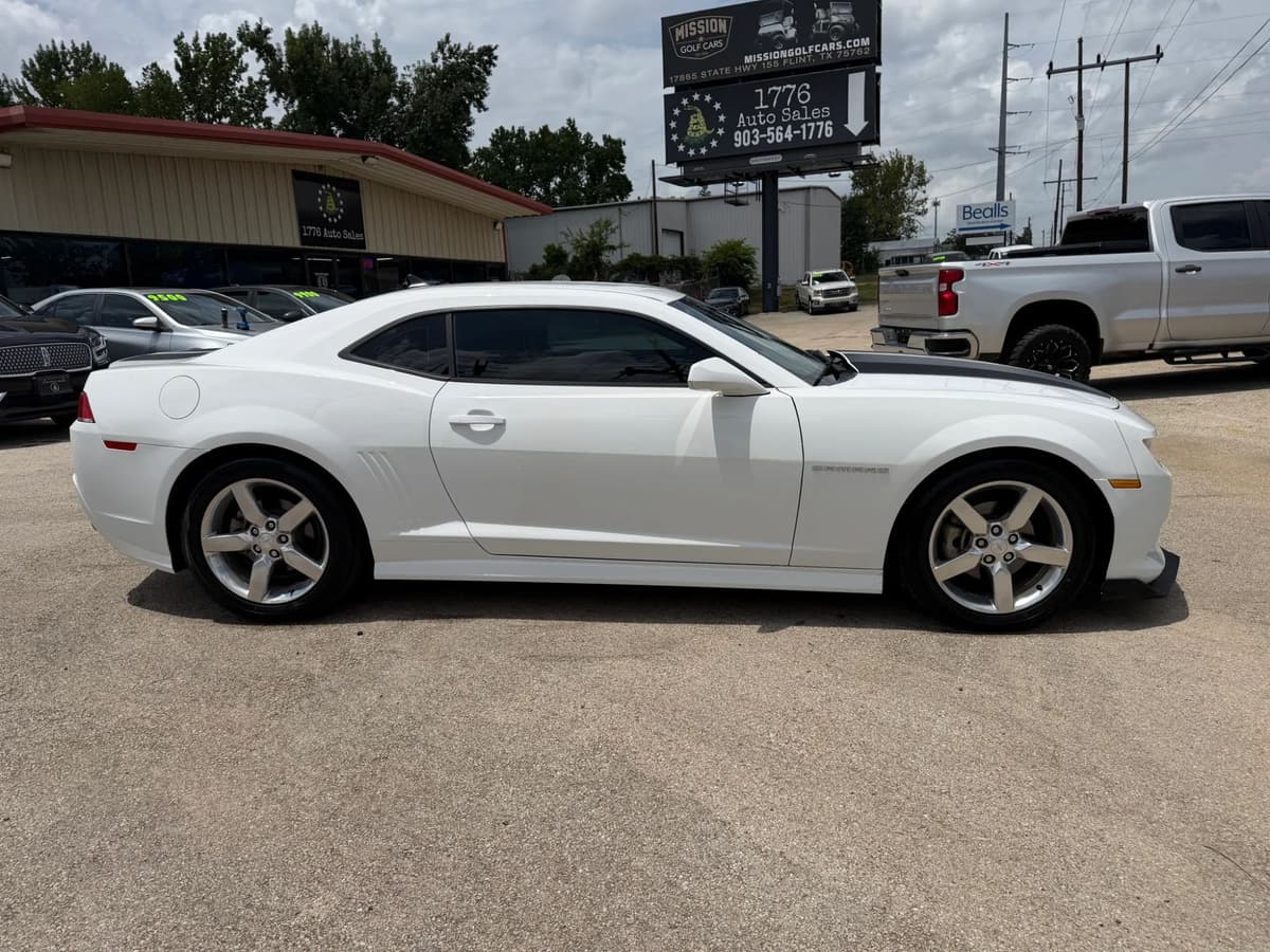 2015 Chevrolet Camaro 15