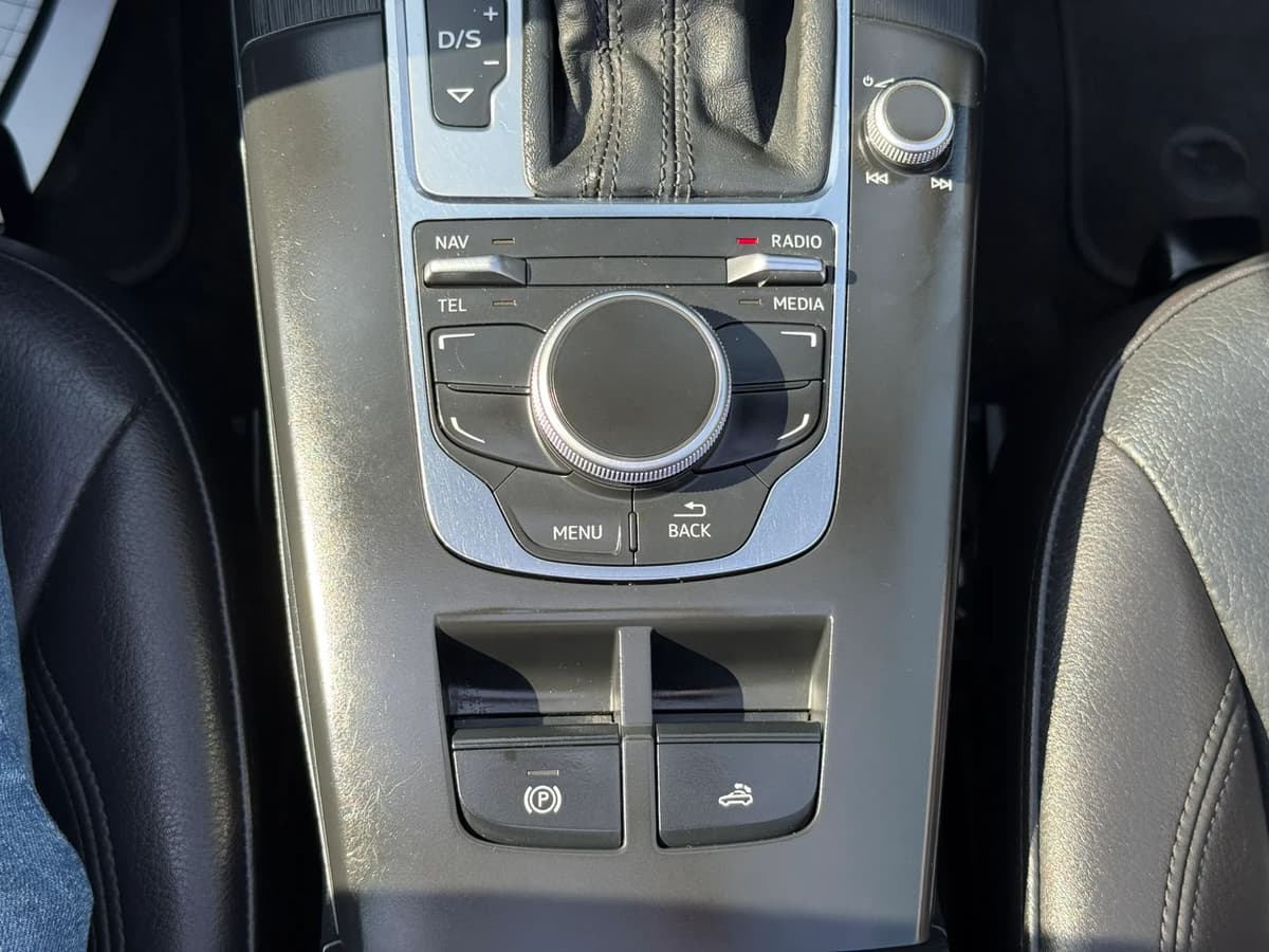 2015 Audi A3 Cabriolet 84