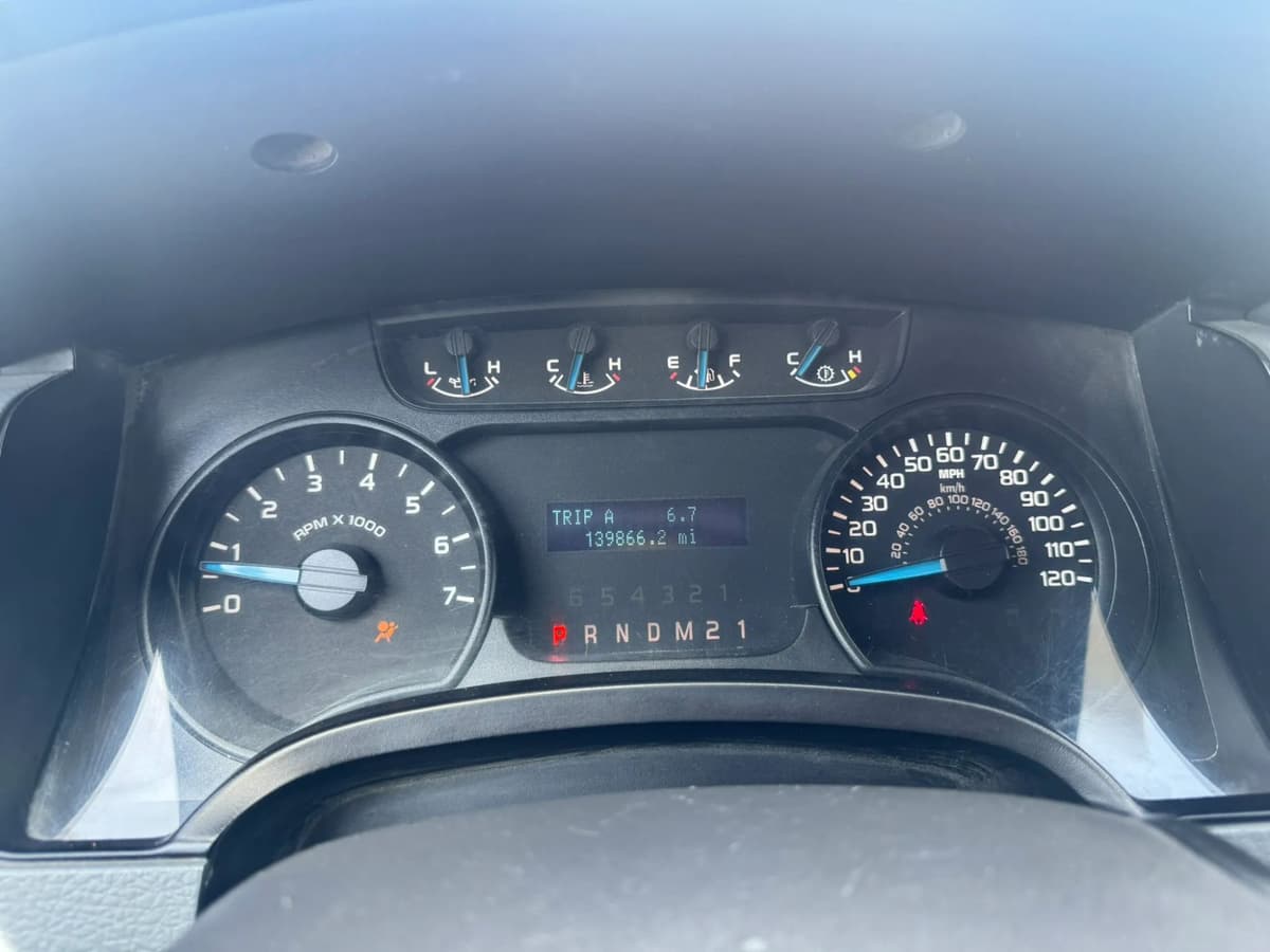2014 Ford F-150 27