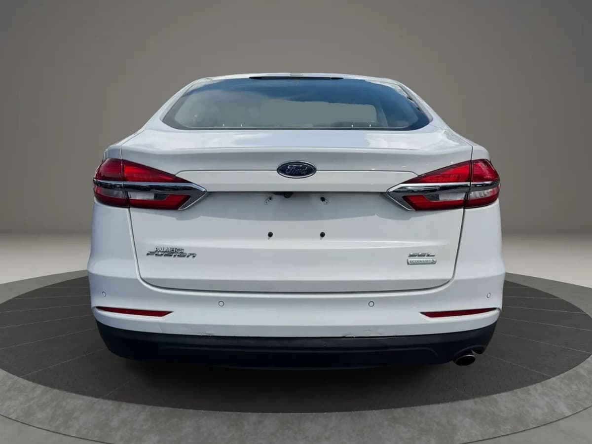 2020 Ford Fusion 34