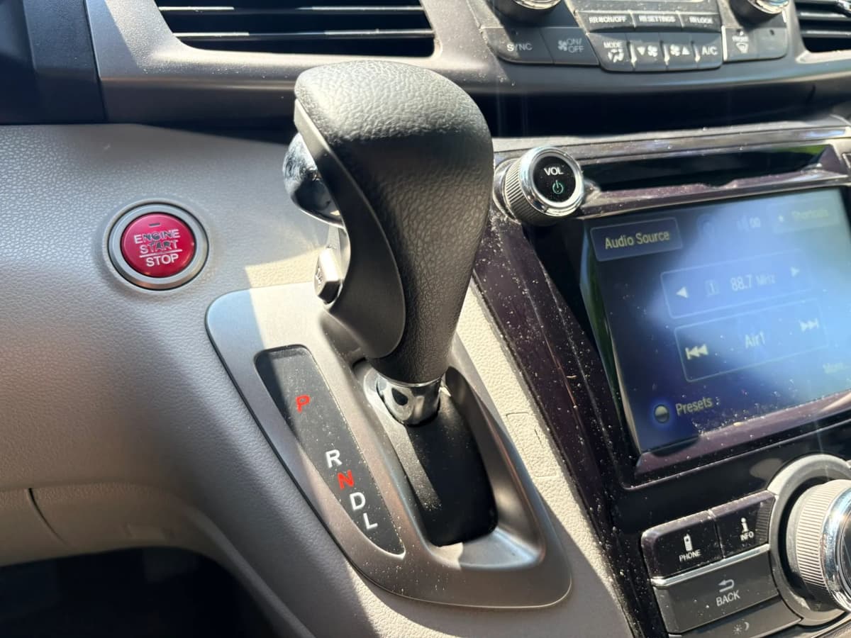 2017 Honda Odyssey 83