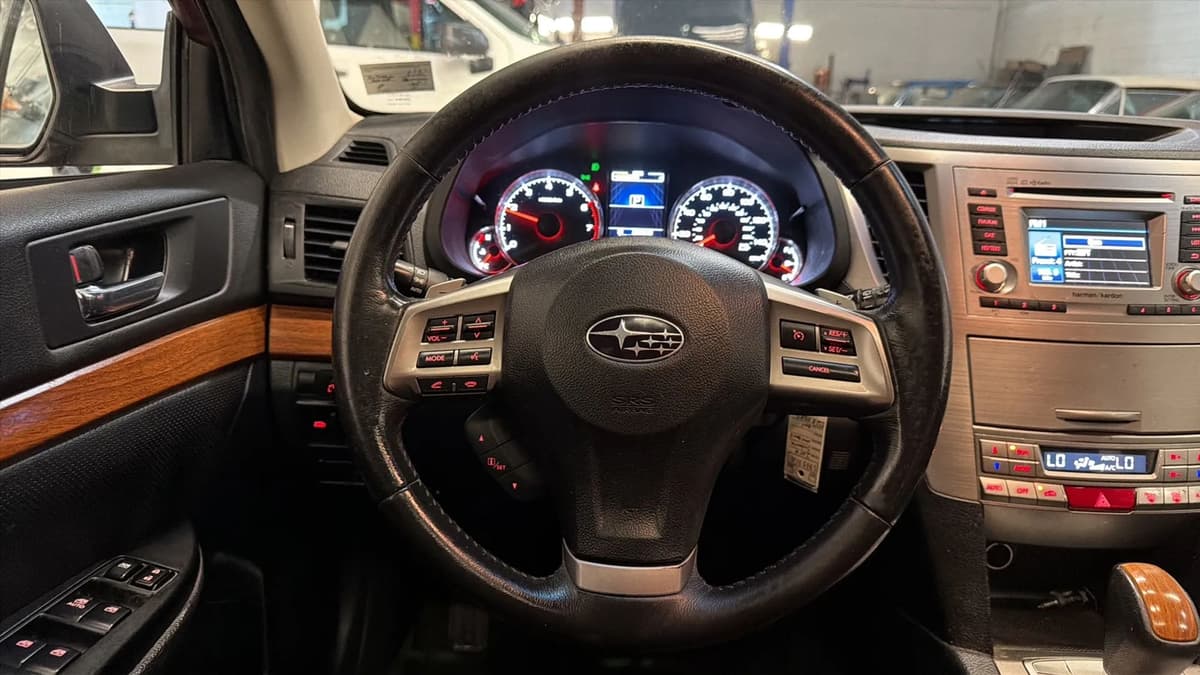 2014 Subaru Outback 82