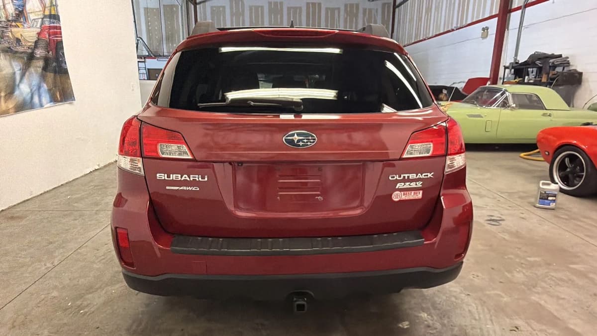 2014 Subaru Outback 66