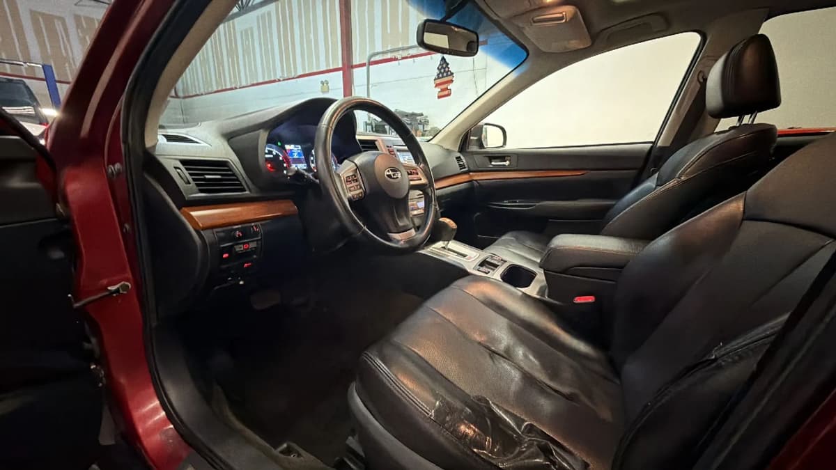 2014 Subaru Outback 98