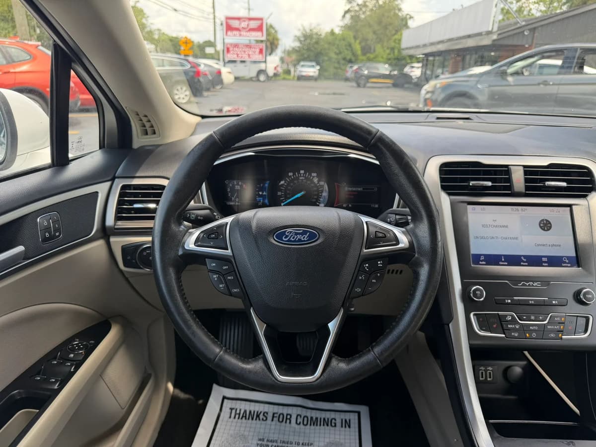 2020 Ford Fusion 41
