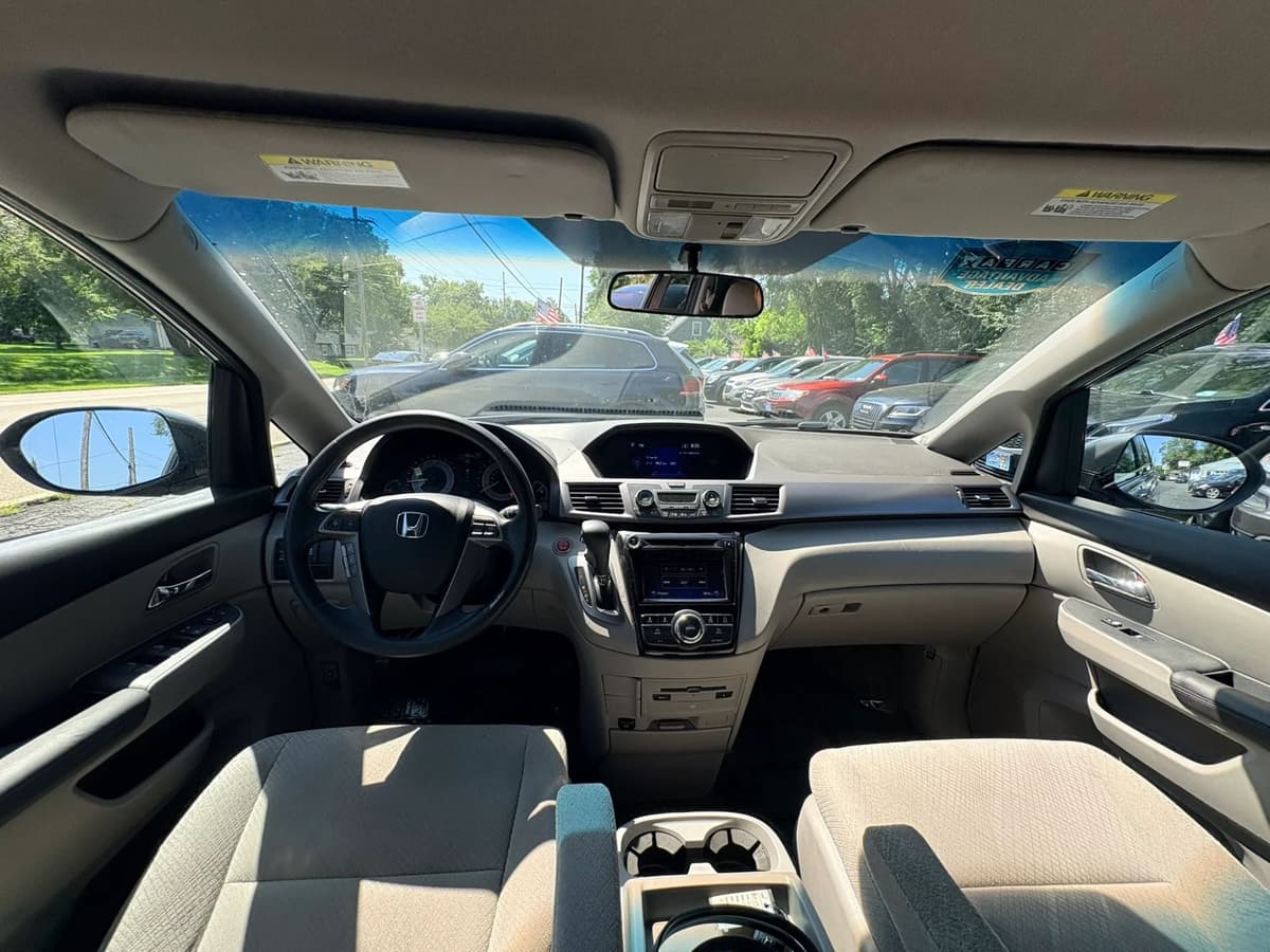 2017 Honda Odyssey 76