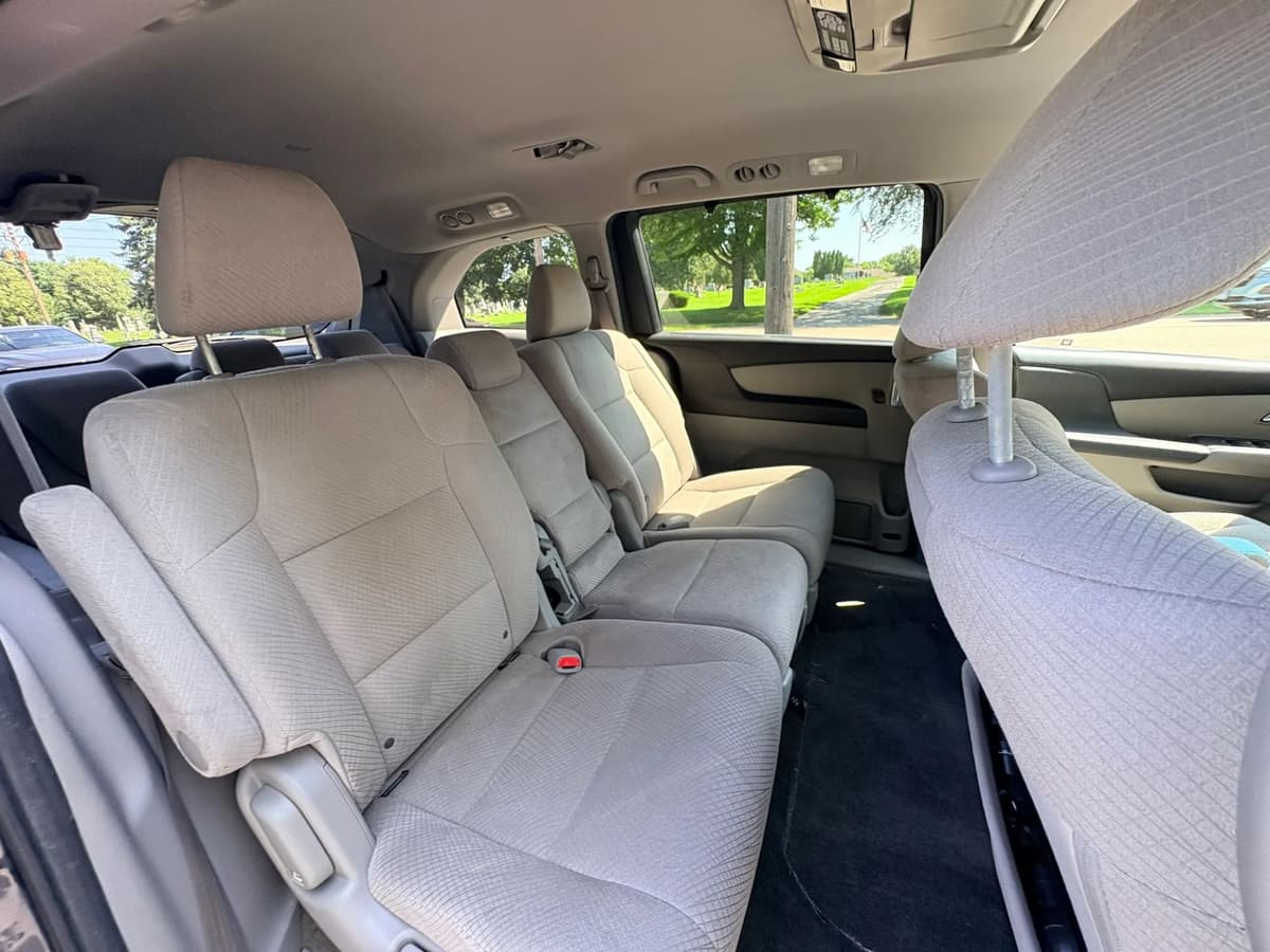 2017 Honda Odyssey 68