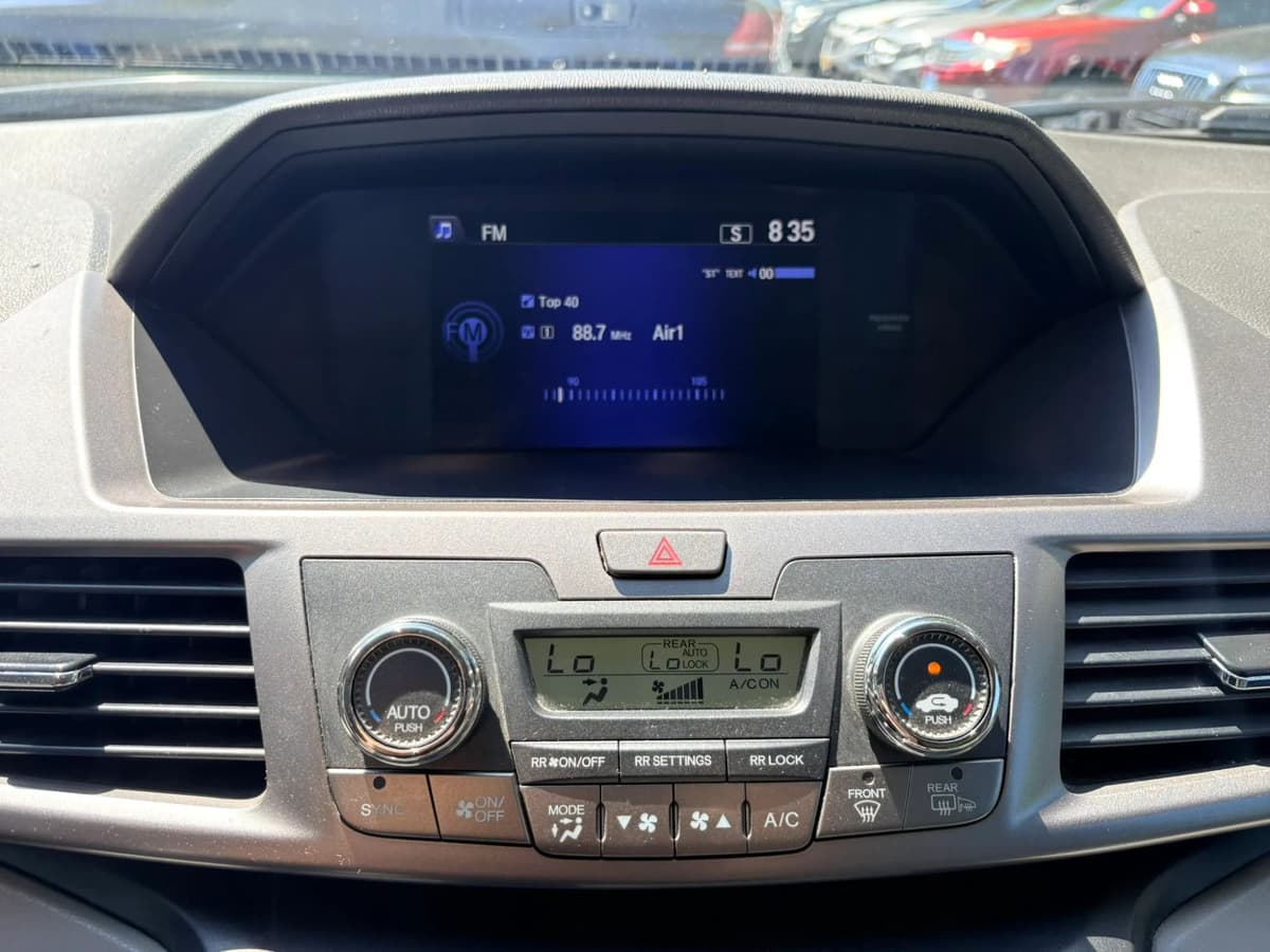 2017 Honda Odyssey 81