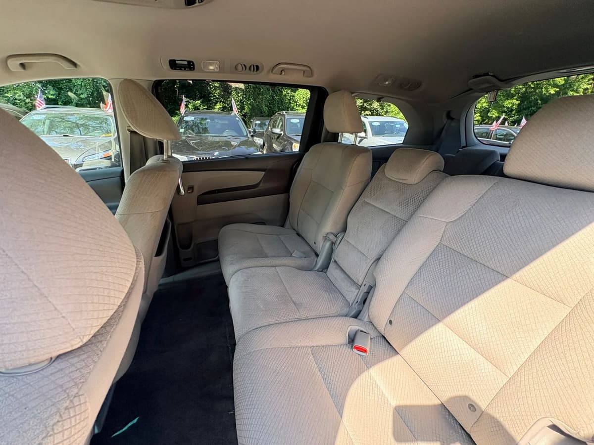 2017 Honda Odyssey 72