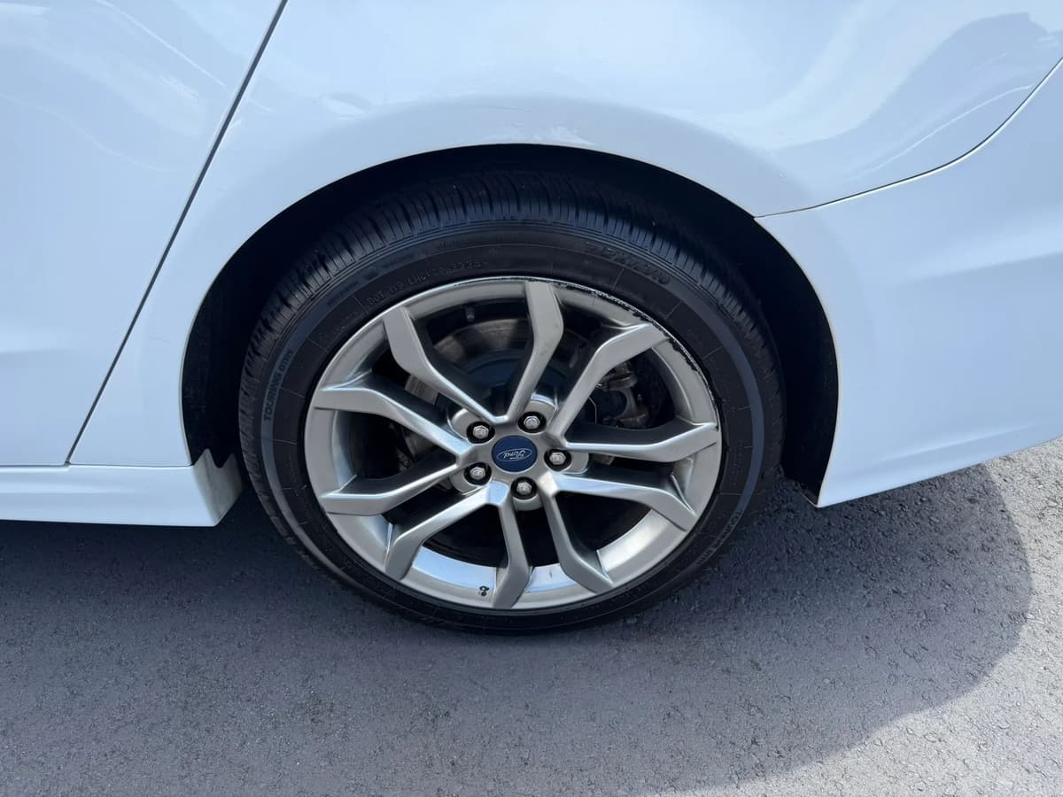 2020 Ford Fusion 54