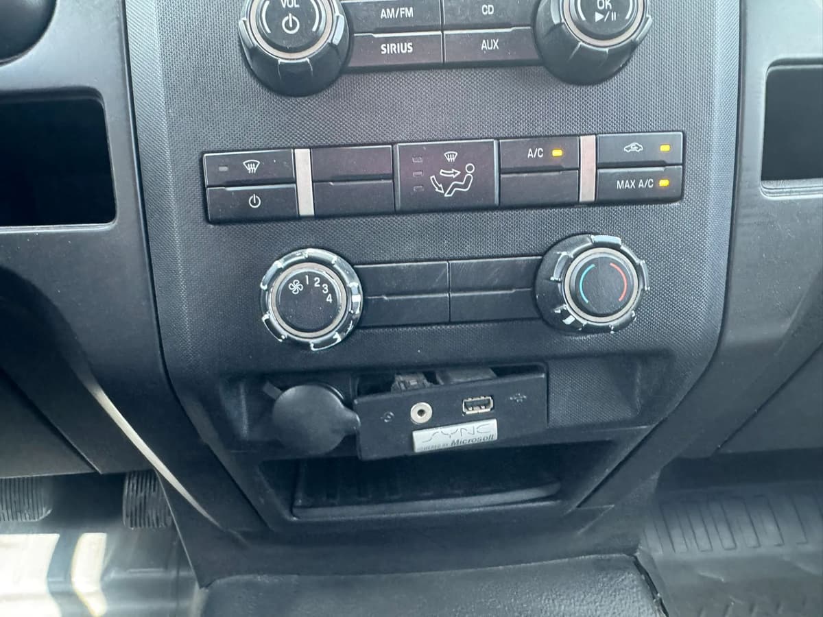 2014 Ford F-150 25