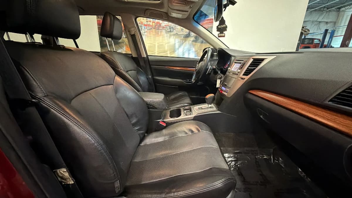 2014 Subaru Outback 113