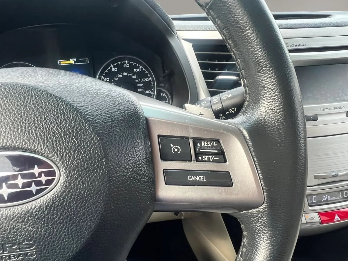 2014 Subaru Outback 51