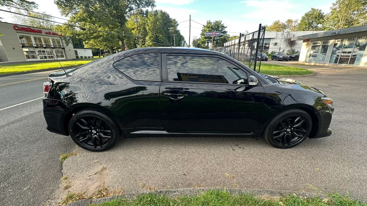 2014 Scion tC 33