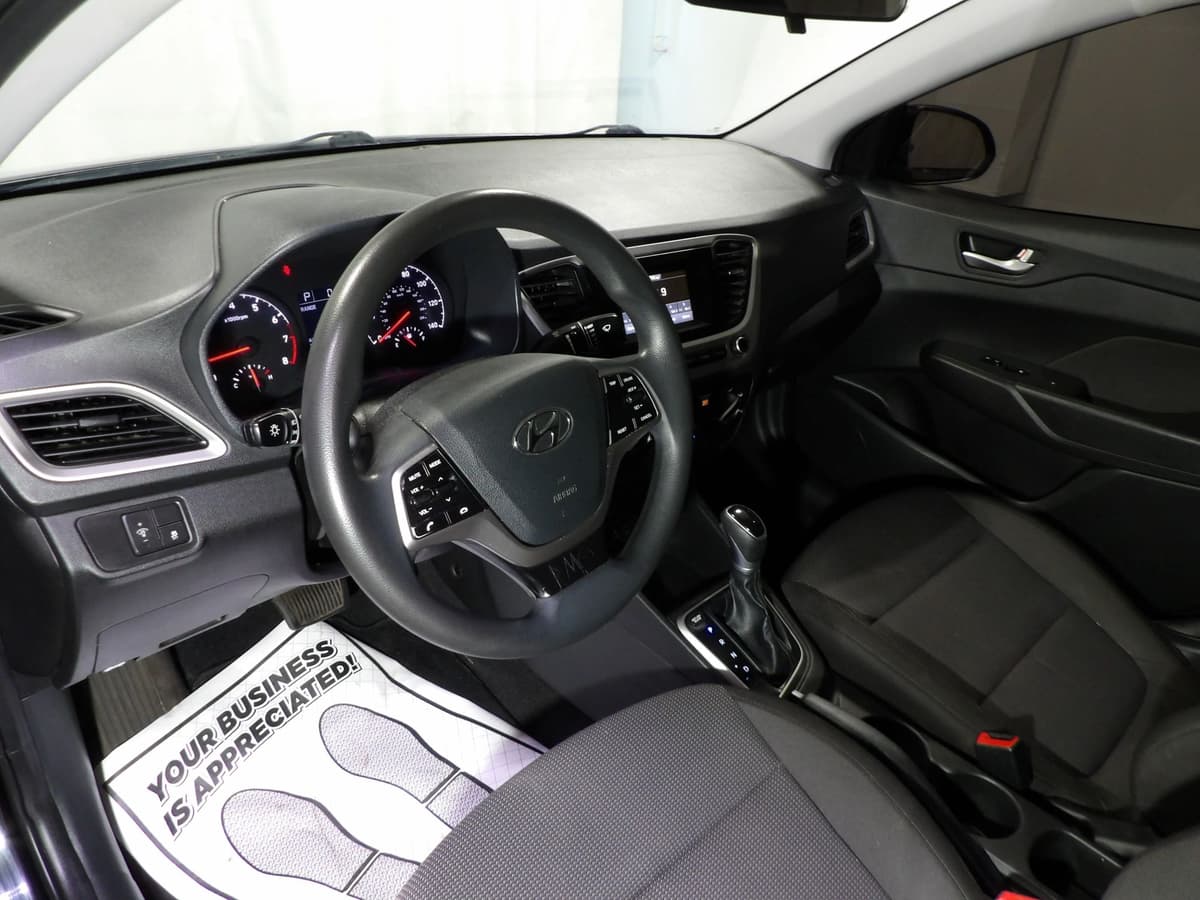 2021 Hyundai Accent 28