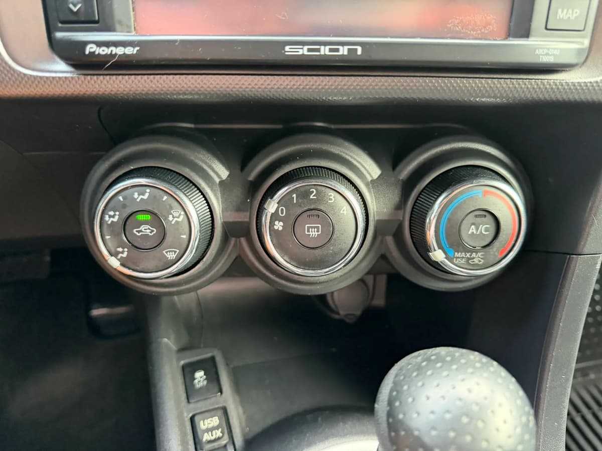 2015 Scion tC 77