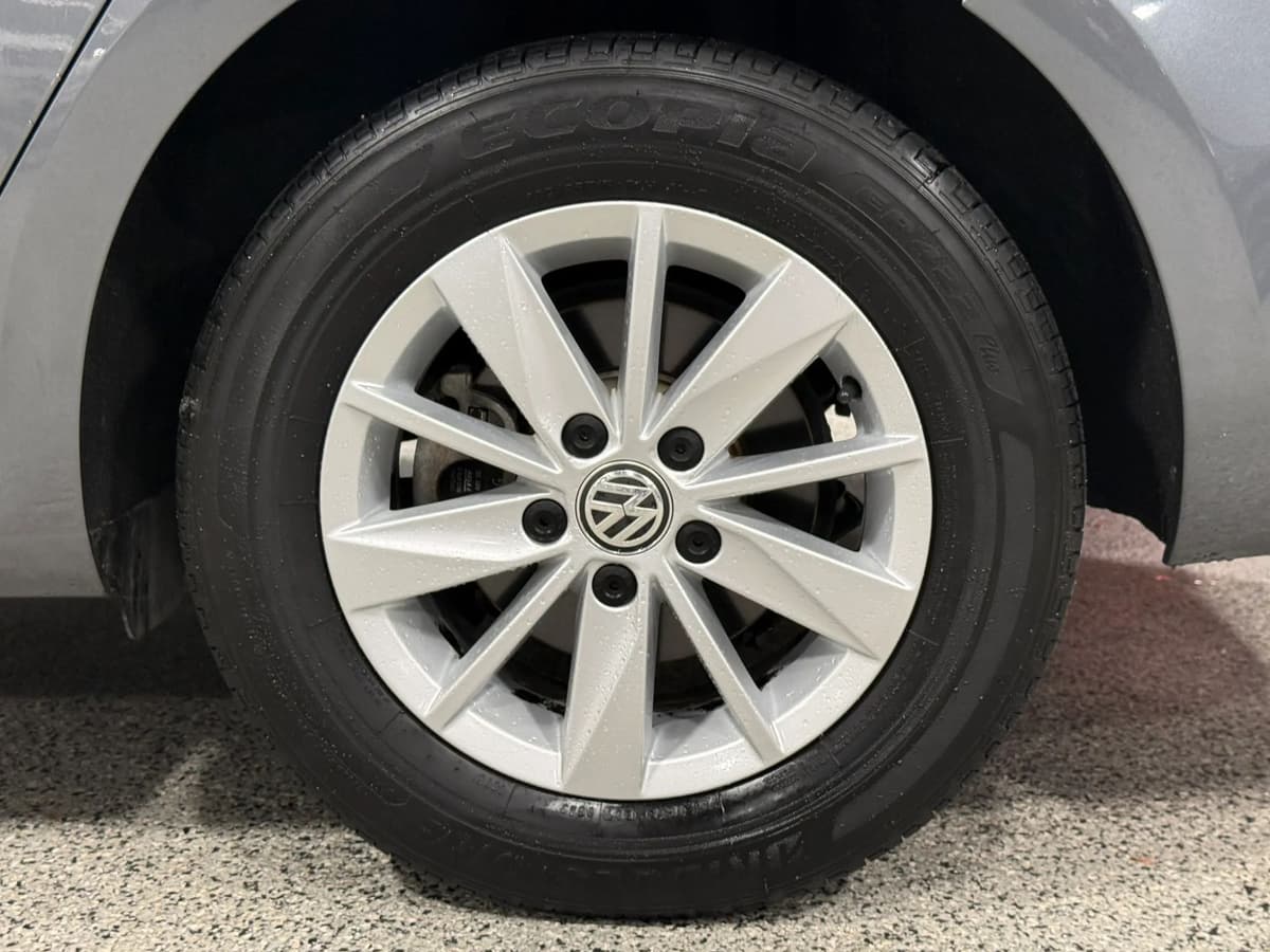 2018 Volkswagen Golf SportWagen 134