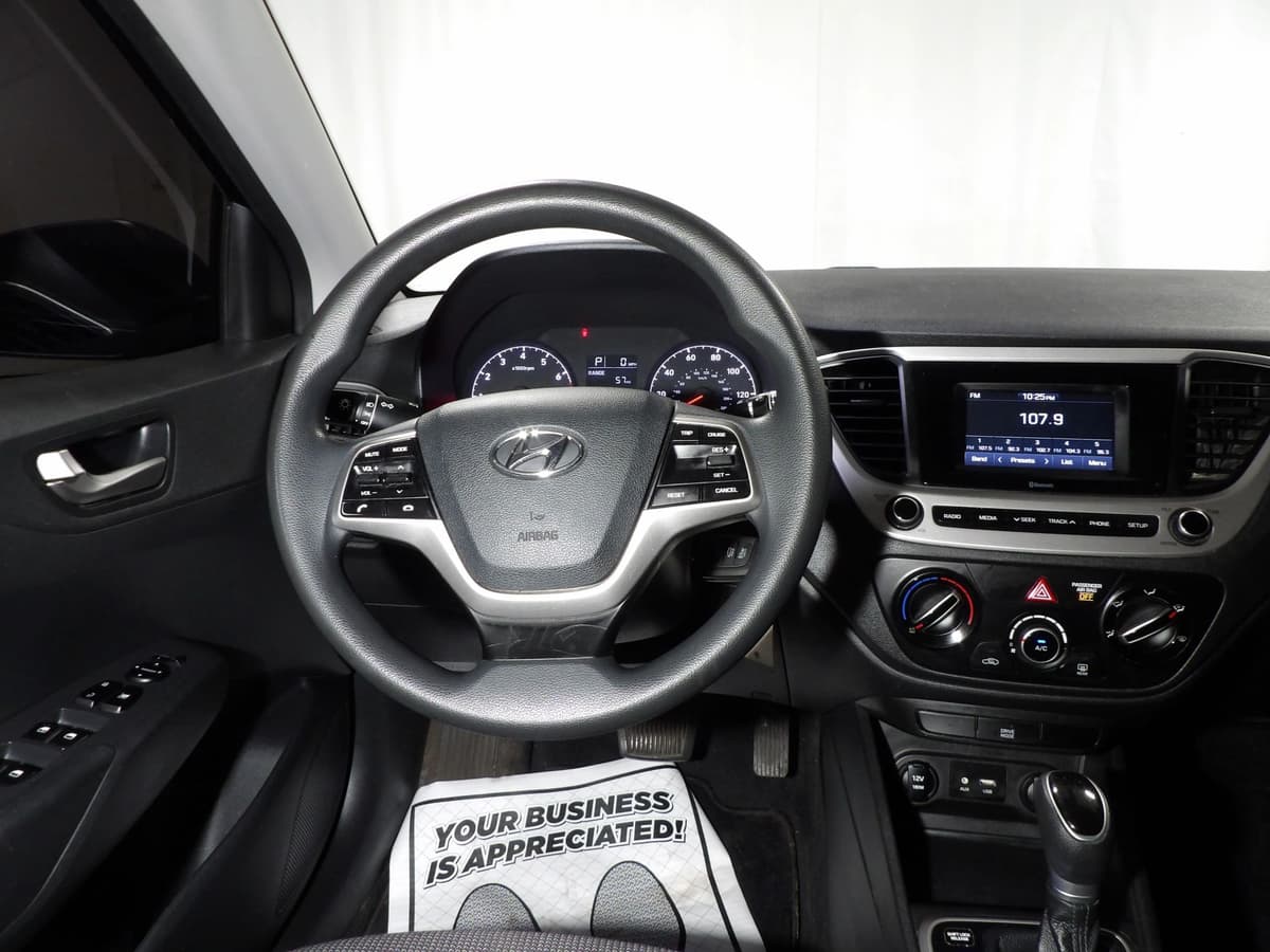 2021 Hyundai Accent 30