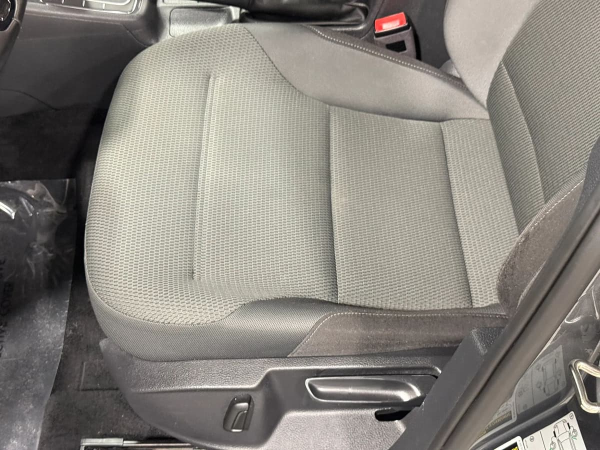 2018 Volkswagen Golf SportWagen 89