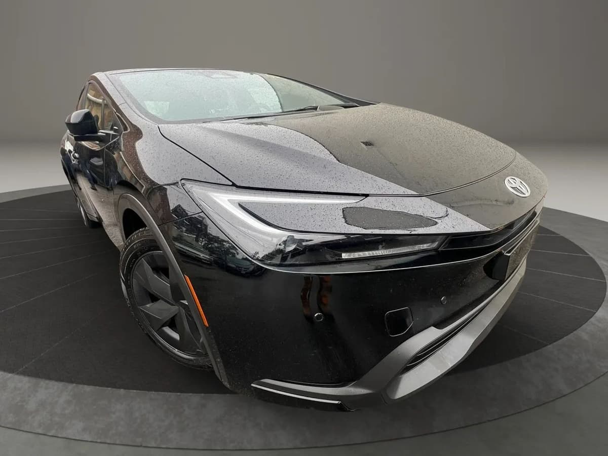 2026 Toyota Prius 36