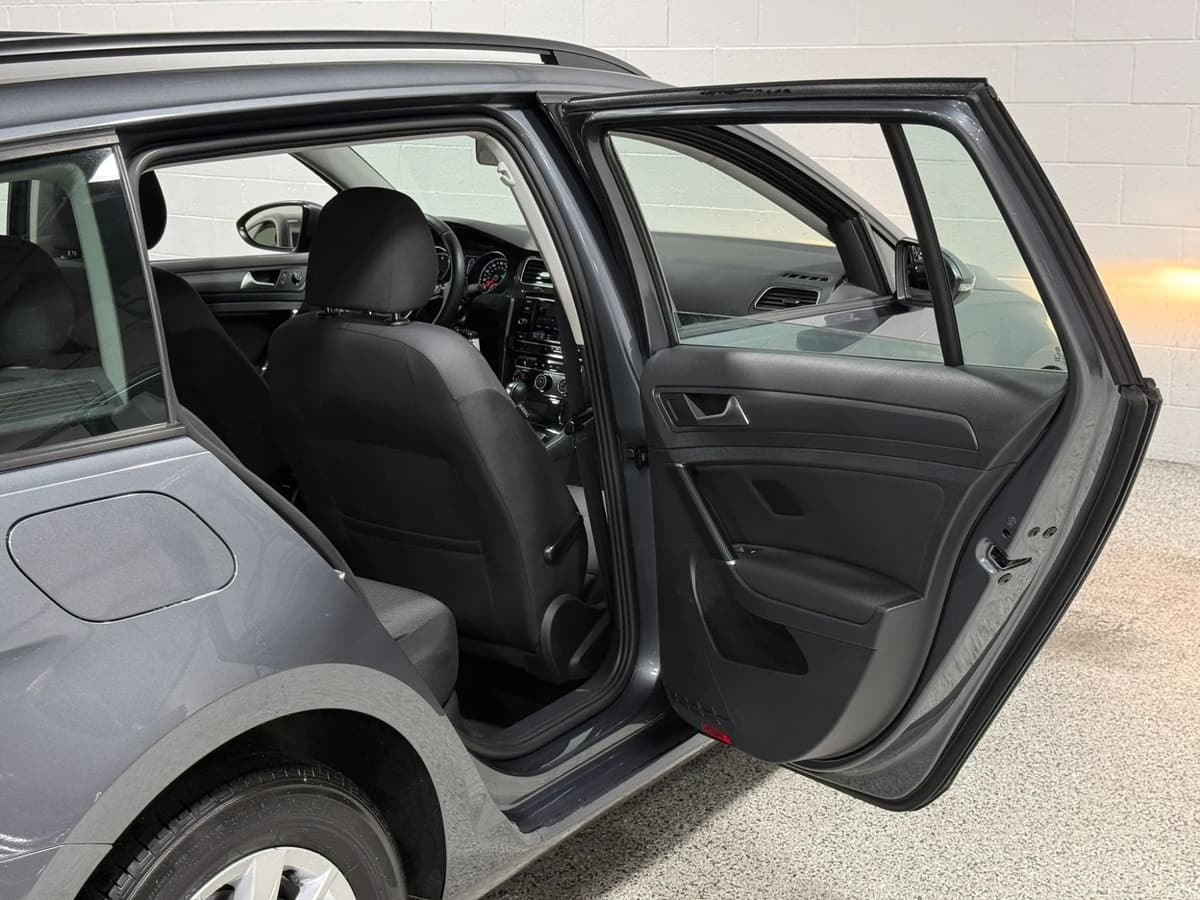 2018 Volkswagen Golf SportWagen 119