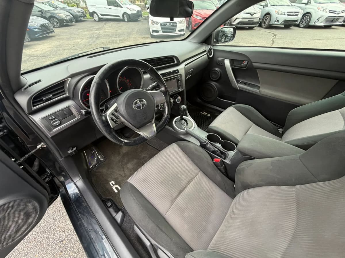 2015 Scion tC 59