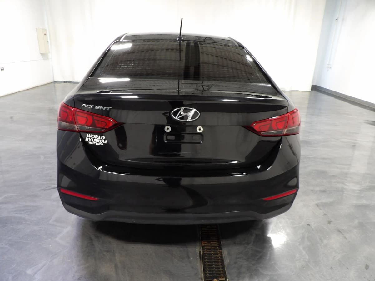 2021 Hyundai Accent 24