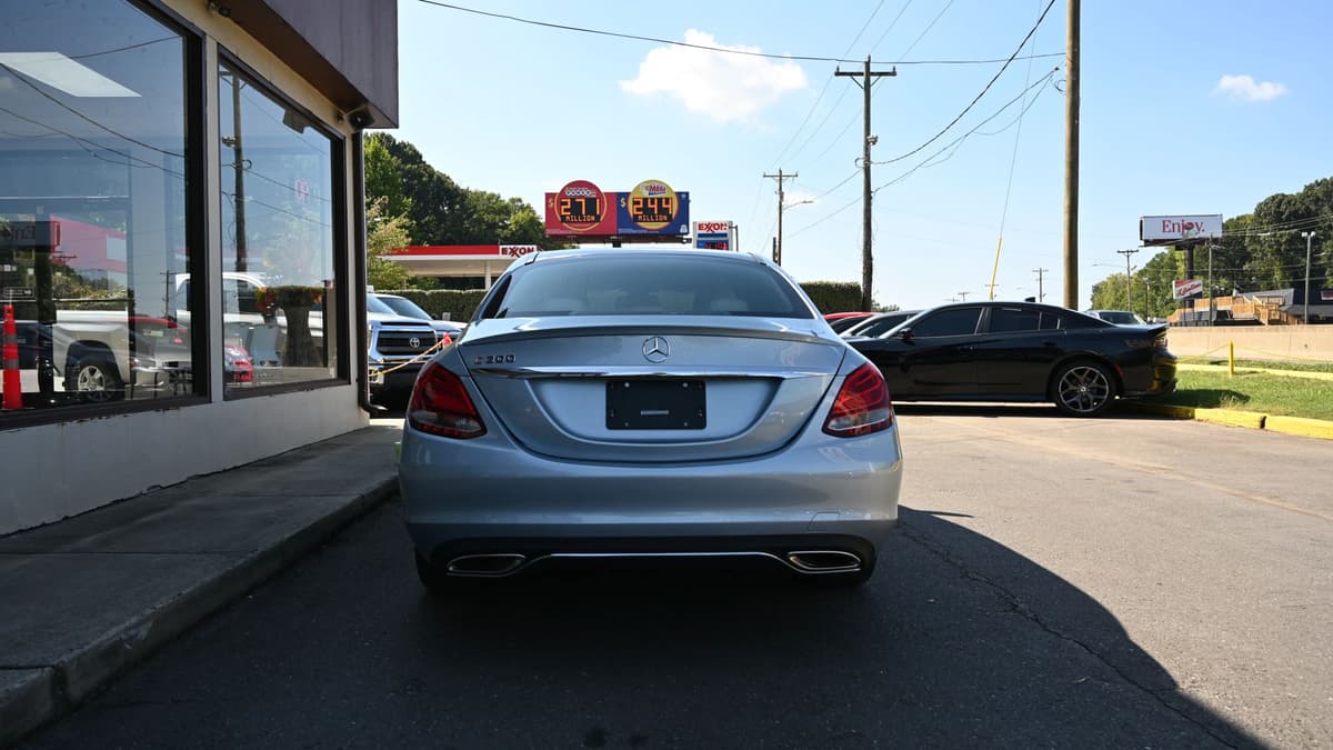 2018 Mercedes-Benz C-Class Sedan 21