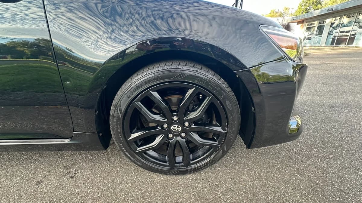2014 Scion tC 39