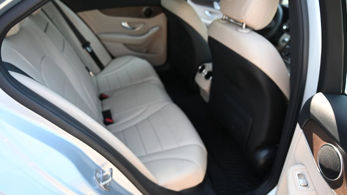 2018 Mercedes-Benz C-Class Sedan 29