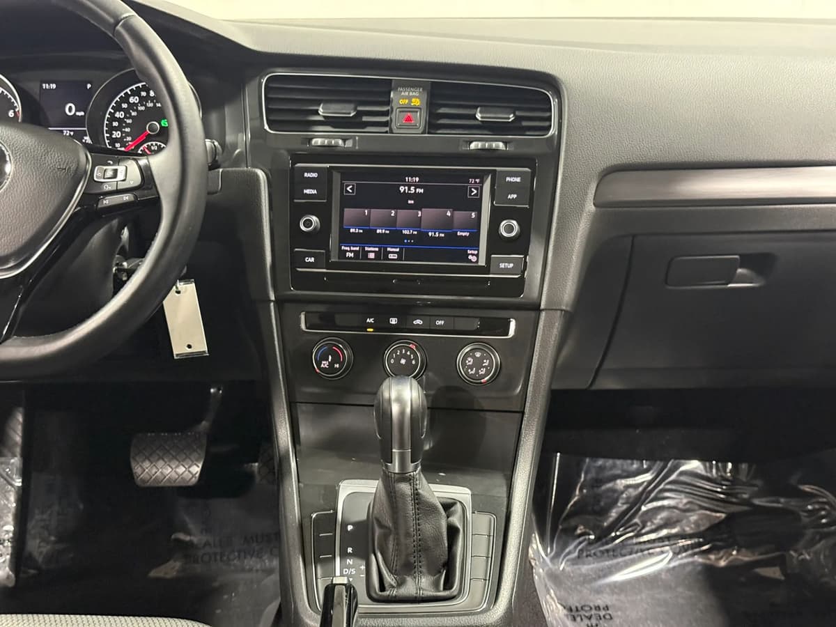 2018 Volkswagen Golf SportWagen 106