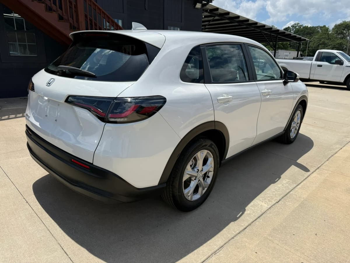 2025 Honda HR-V 17