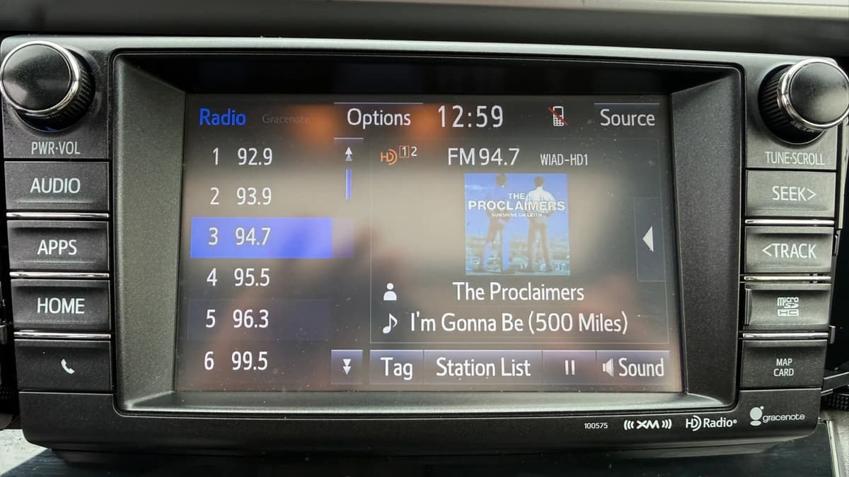 2017 Toyota RAV4 47