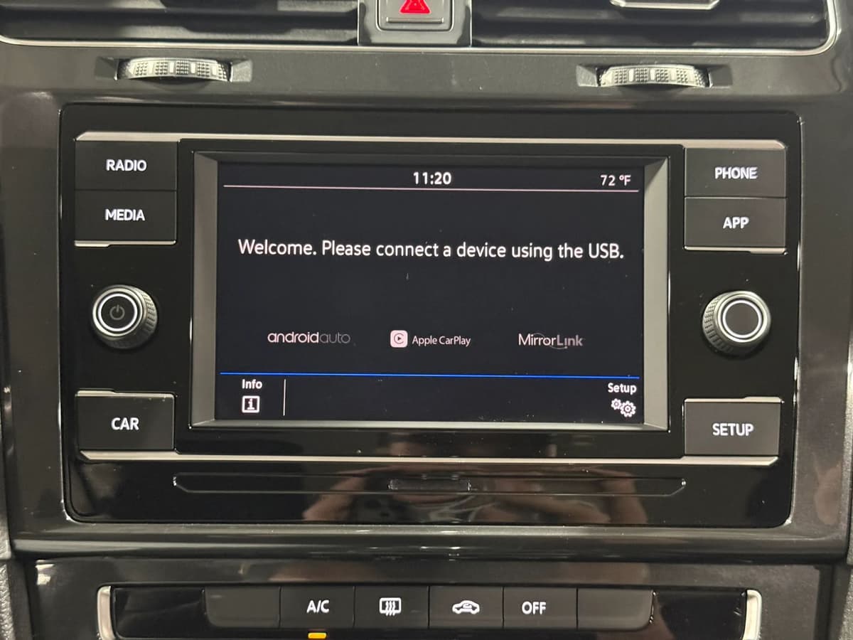 2018 Volkswagen Golf SportWagen 102