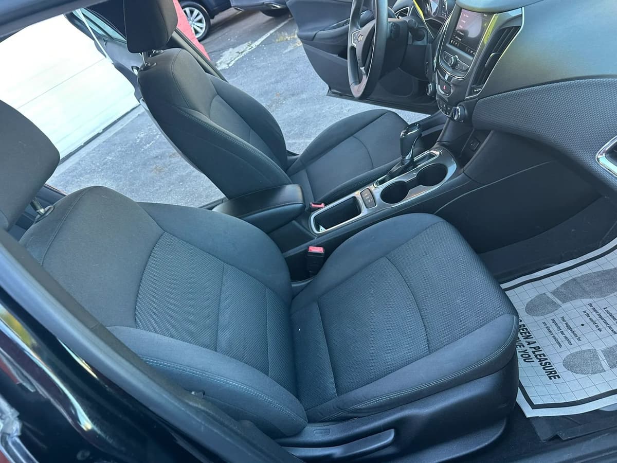 2019 Chevrolet Cruze 22