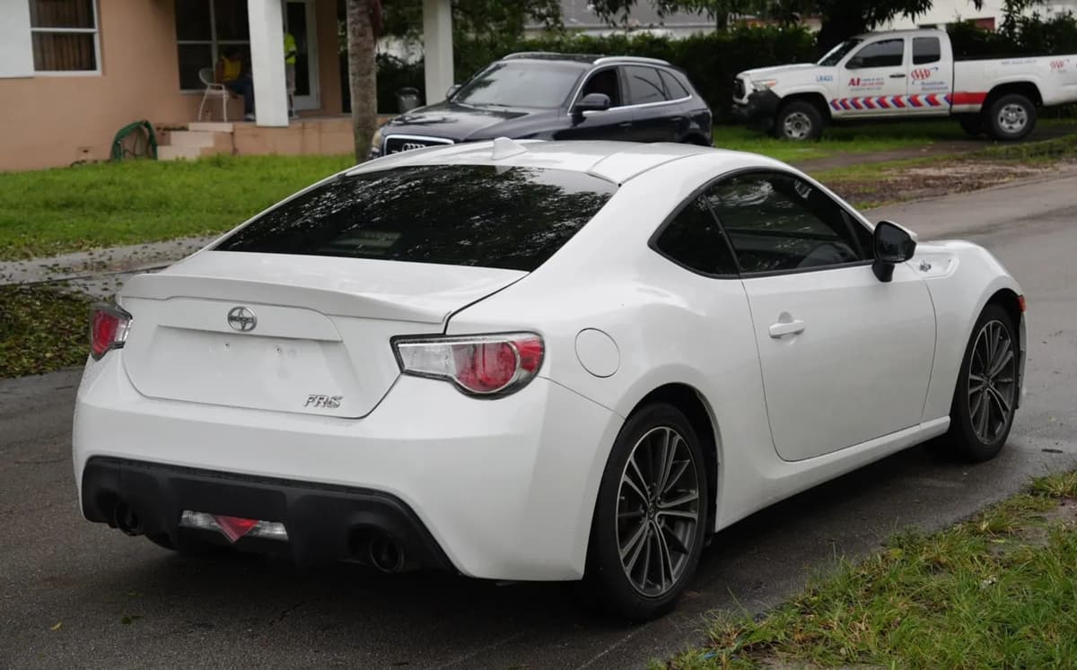 2015 Scion FR-S 16