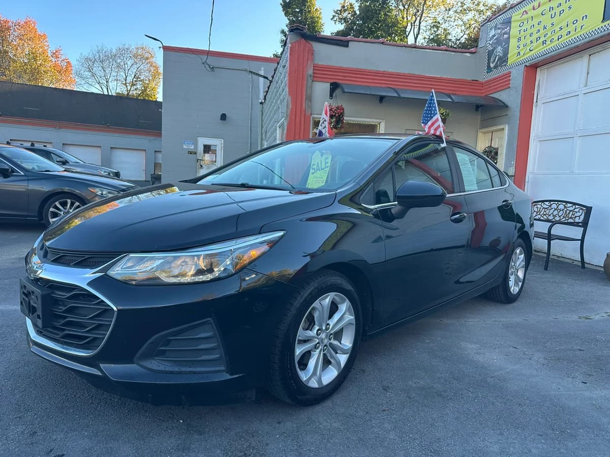 2019 Chevrolet Cruze 17